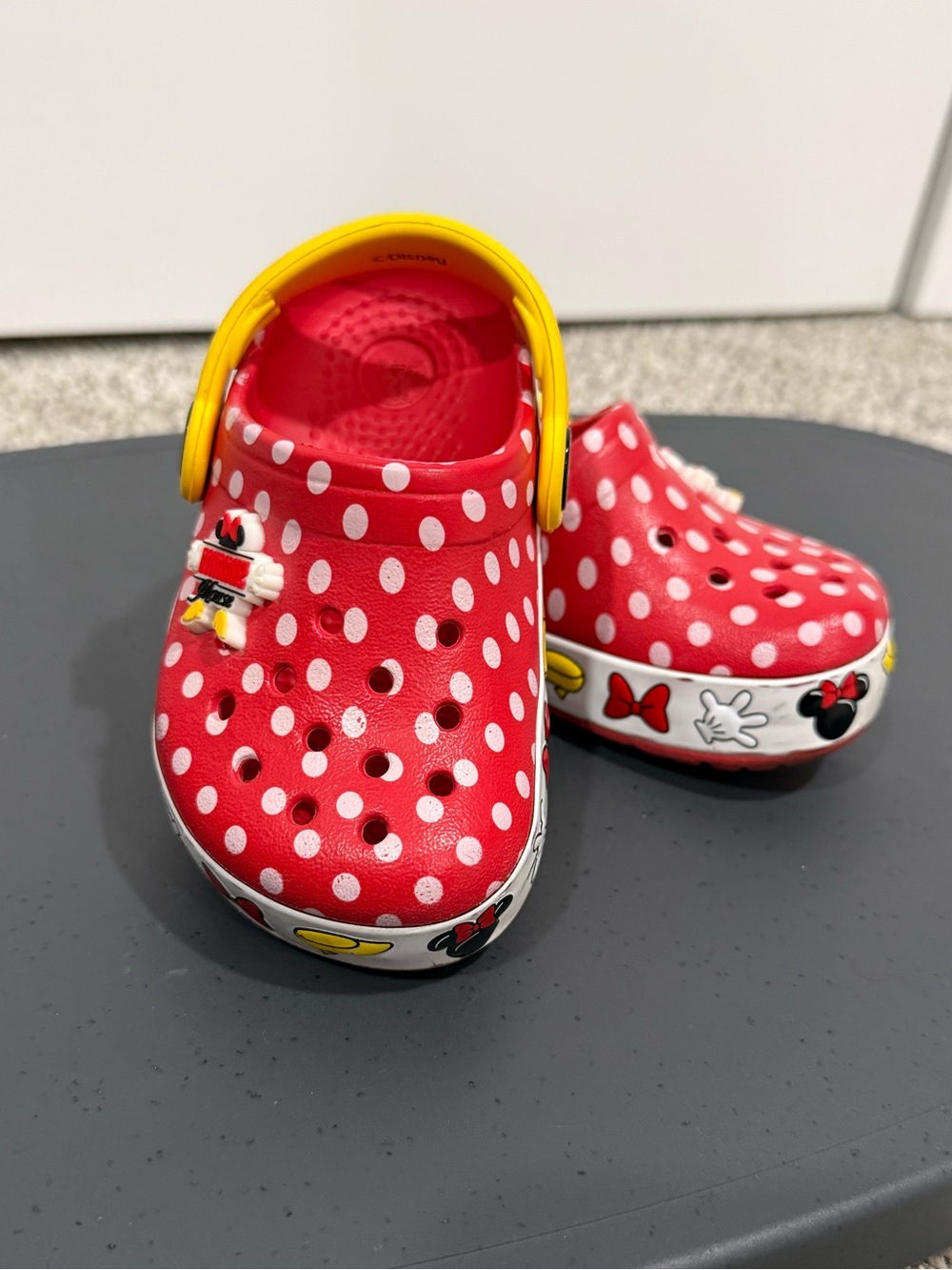 Minnie Mouse Crocs